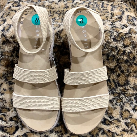 SALE❤️NWT ESPIRIT Raffia Platform Espadrille - Picture 2 of 4